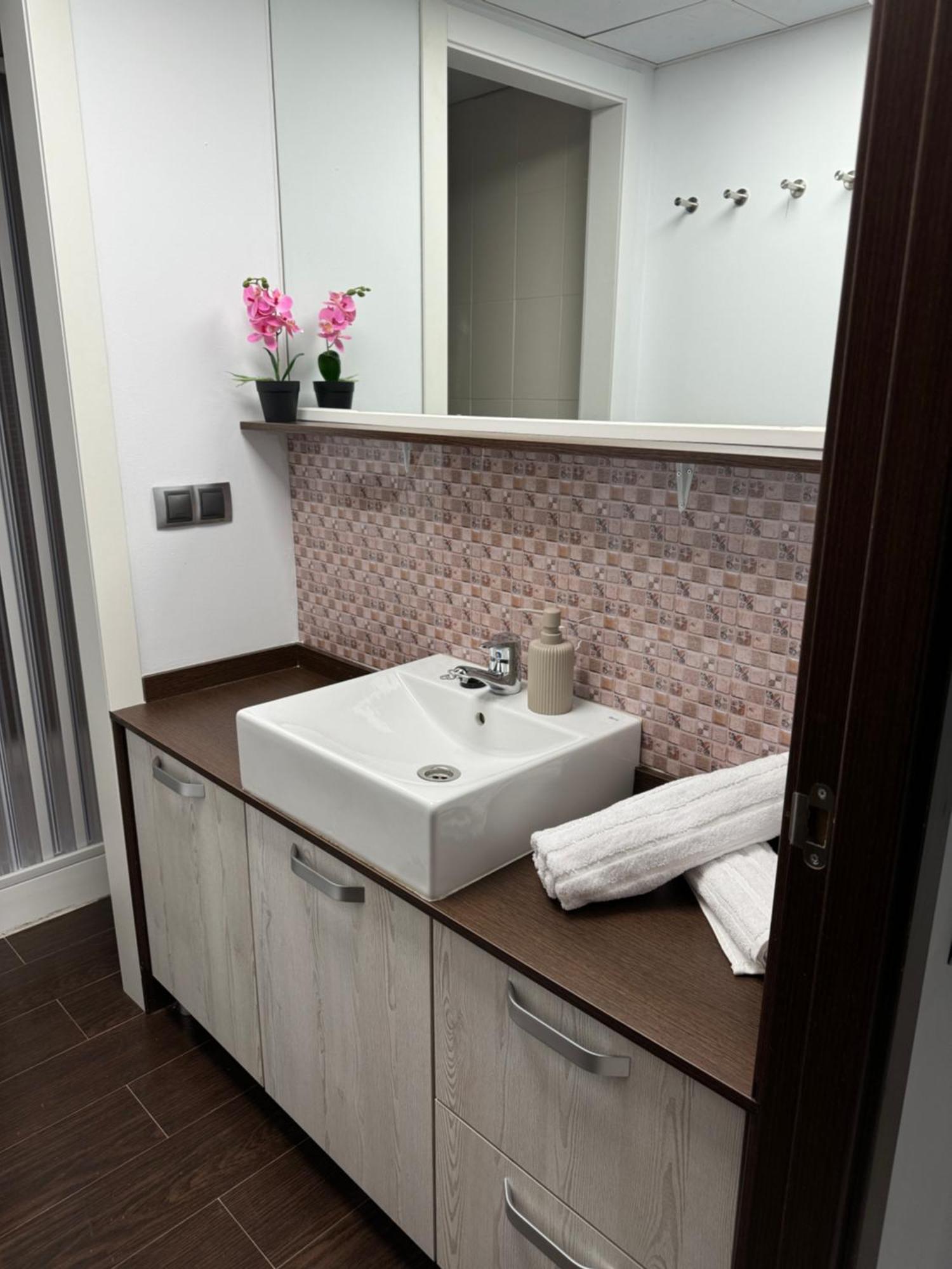 Apartamento Cotur 121 Parking Gratuito Cordoba Exterior photo